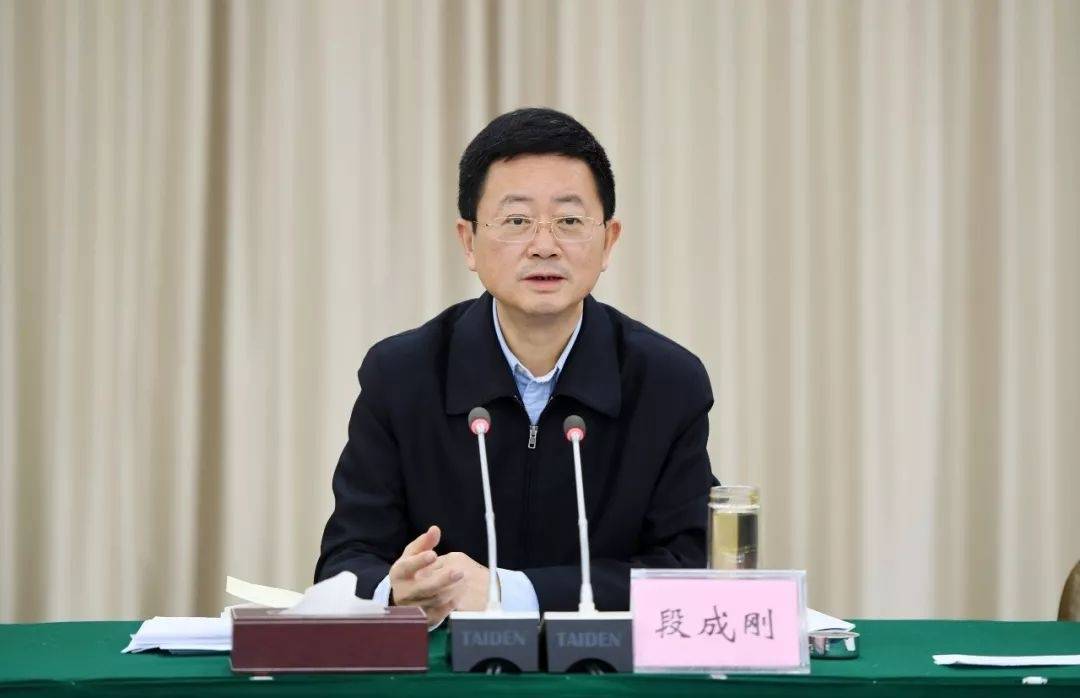 如何代理皇冠信用
_副部级"老虎"落马如何代理皇冠信用
！老同事3天前刚被查