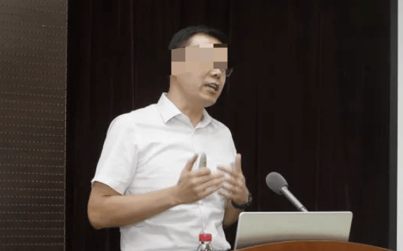 皇冠信用网在线注册
_因猥亵学生被解聘的北理工教授：曾任纪检委员皇冠信用网在线注册
，称立德为先