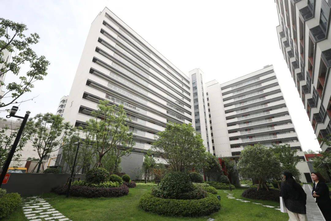 皇冠信用网足球代理
_一二线城市房租普降皇冠信用网足球代理
，房东主动降200留我