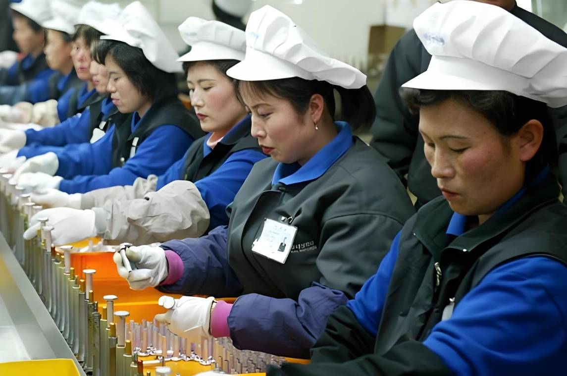 皇冠信用网如何申请
_俄罗斯仓库出现多名朝鲜女工？俄朝此举或实现互利共赢皇冠信用网如何申请
，双方都赚大了